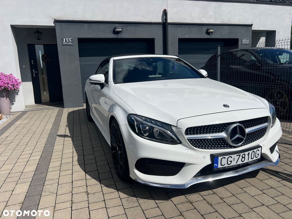 Mercedes-Benz Klasa C 300 9G-TRONIC AMG Line - 4