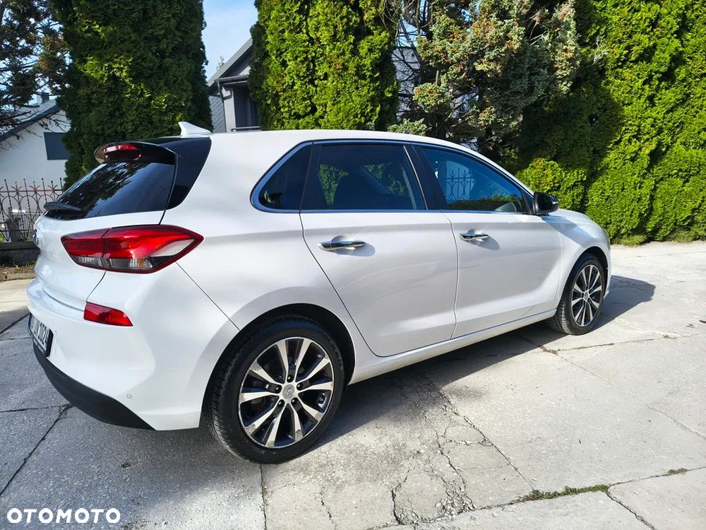 Hyundai i30 1.0 T-GDI Intro Edition - 13