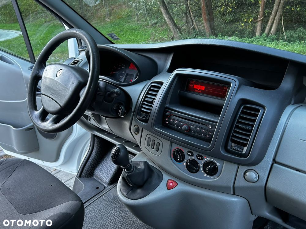 Renault Trafic L2H1 - 22