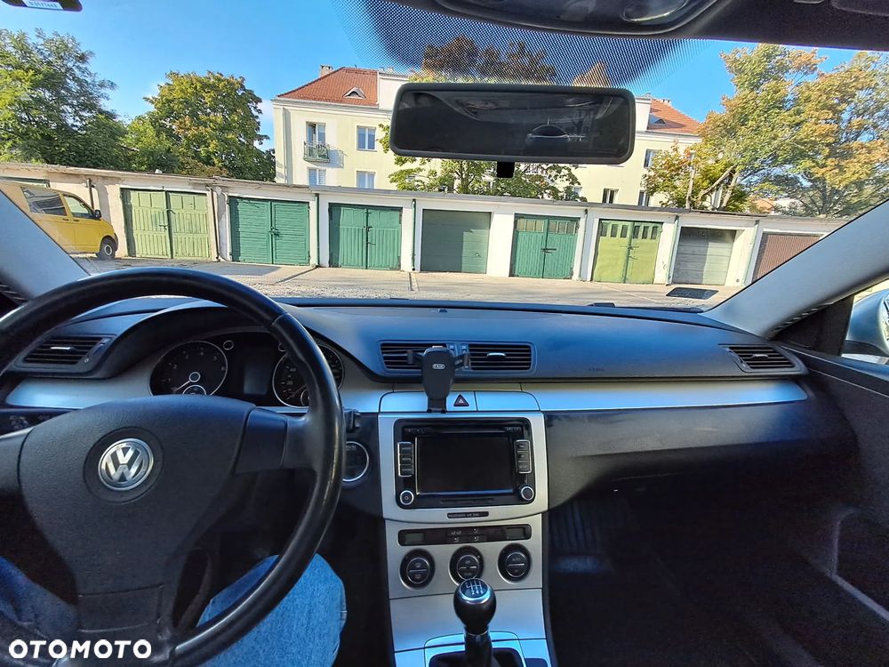 Volkswagen Passat 1.8 TSI Comfortline - 5