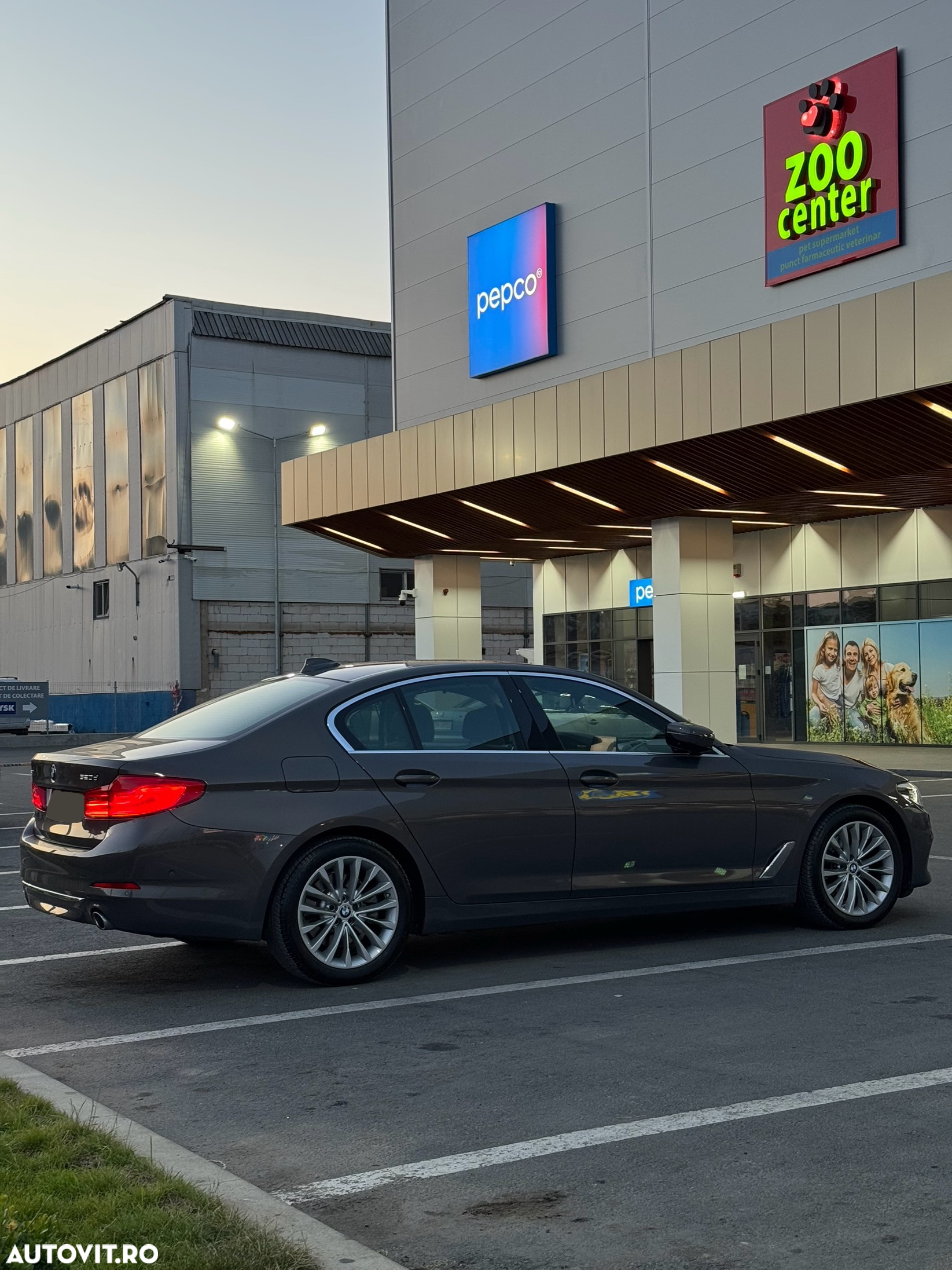 BMW Seria 5 520d xDrive Aut. Luxury Line - 5