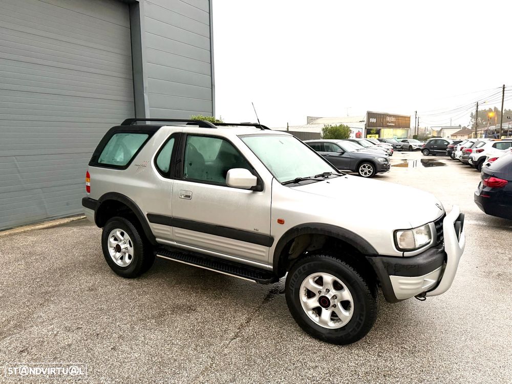 Opel Frontera 2.2 DTi Base OffRoad - 2