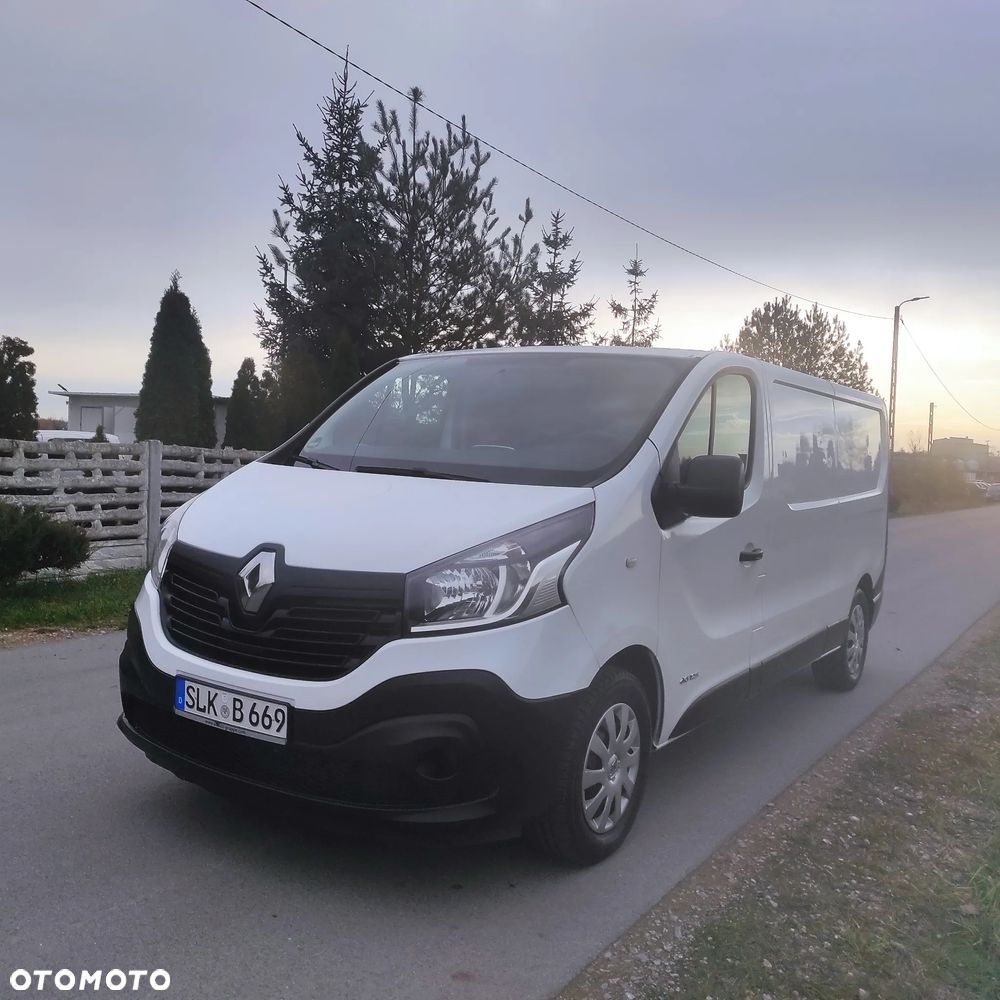 Renault Trafic - 2