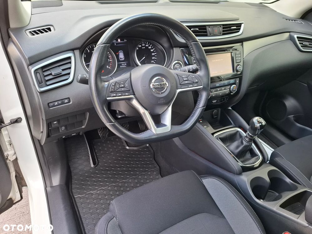 Nissan Qashqai 1.6 DIG-T 360 - 12