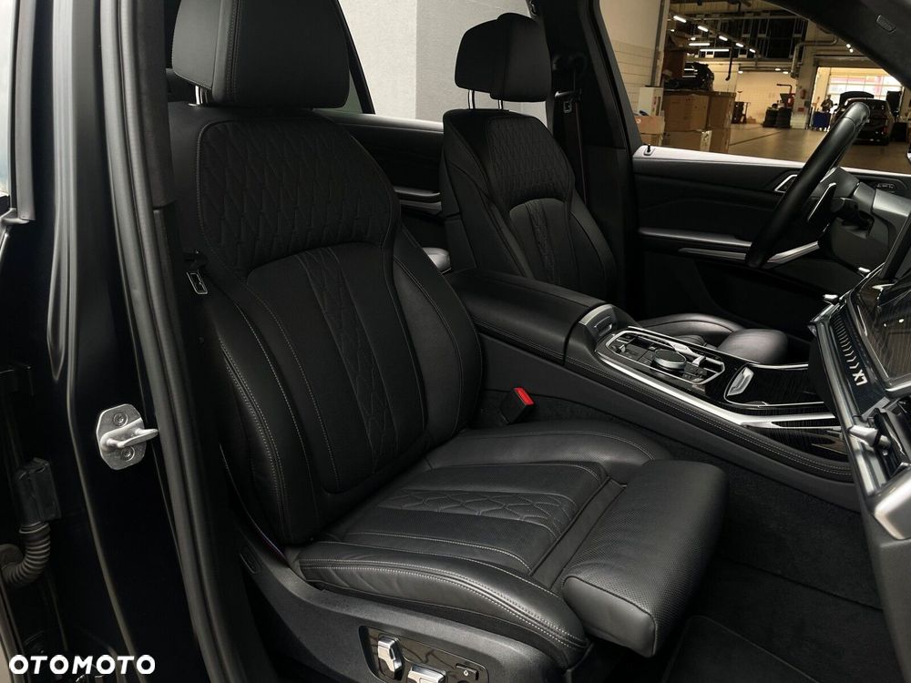 BMW X7 - 13