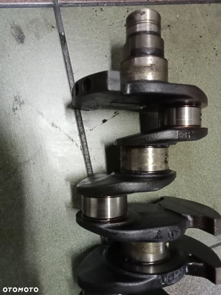 wał korowy clio 1.2 tce d4fh784 - 2
