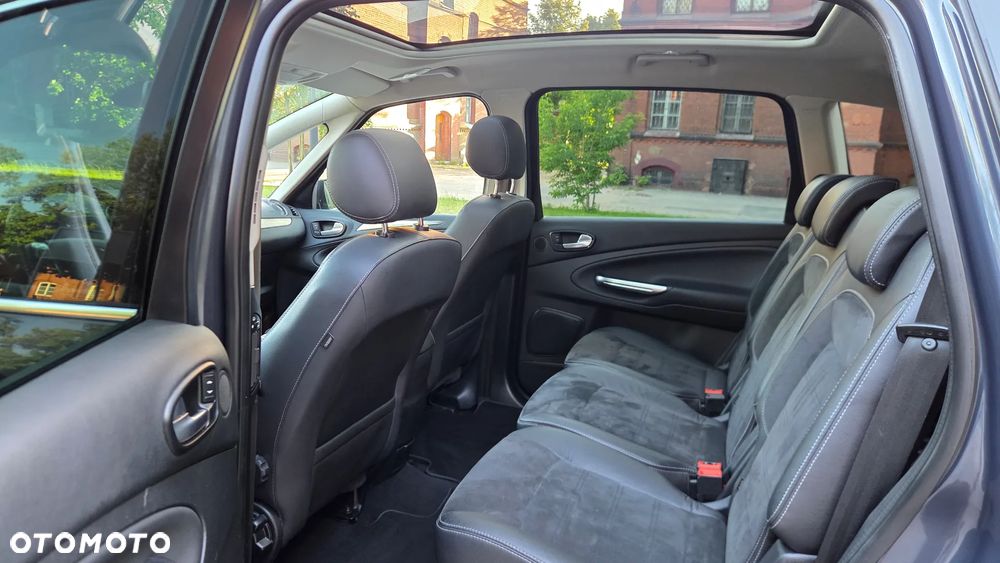 Ford S-Max 2.0 TDCi DPF Titanium X - 21