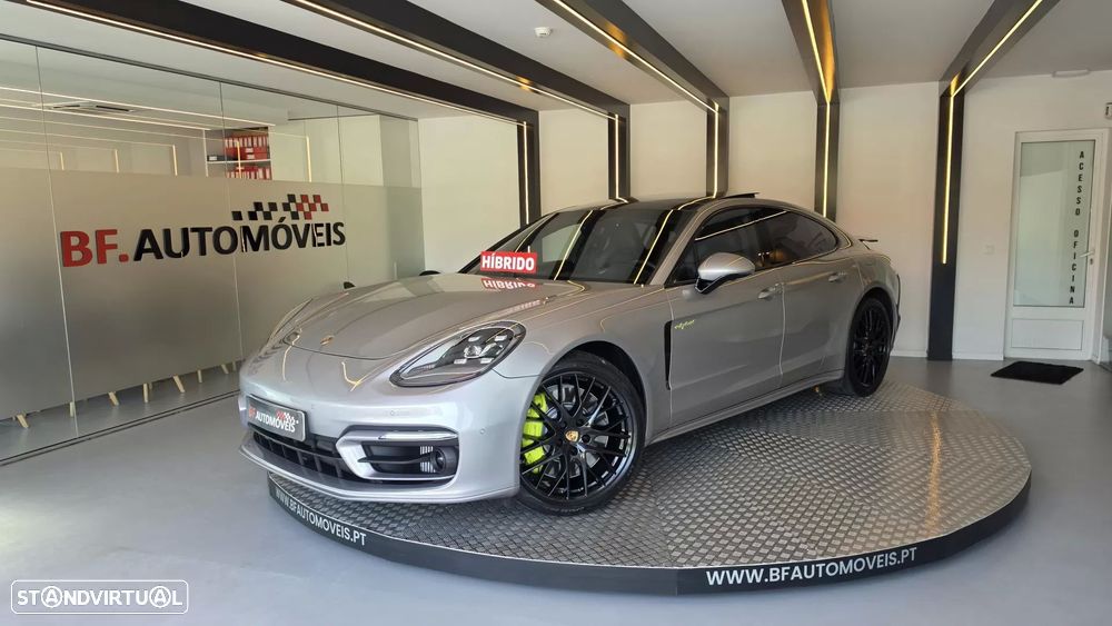 Porsche Panamera 4S E-Hybrid - 3