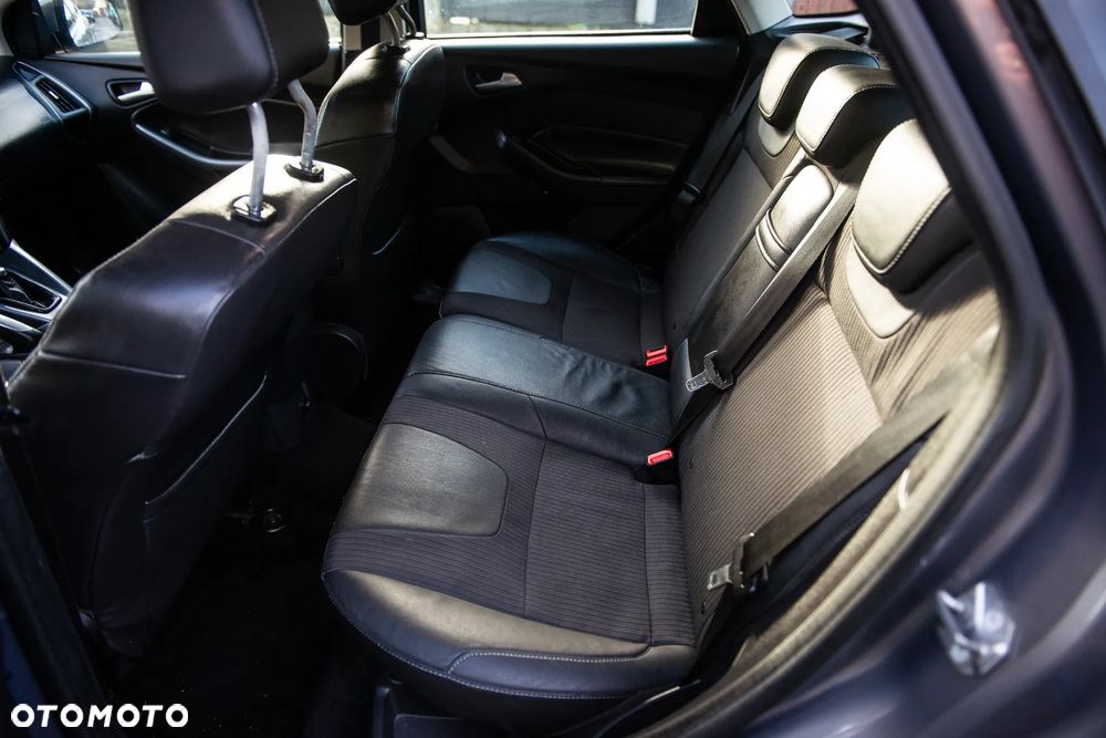 Ford Focus 2.0 TDCi DPF Style+ - 21