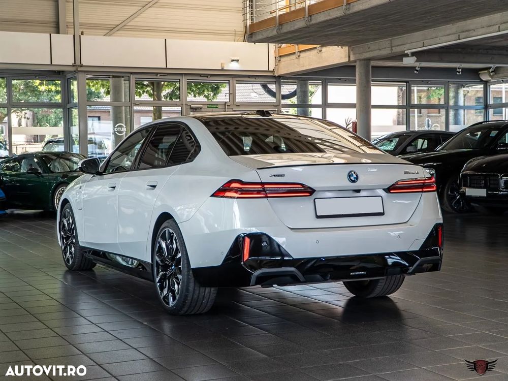 BMW Seria 5 550e xDrive Aut. - 10