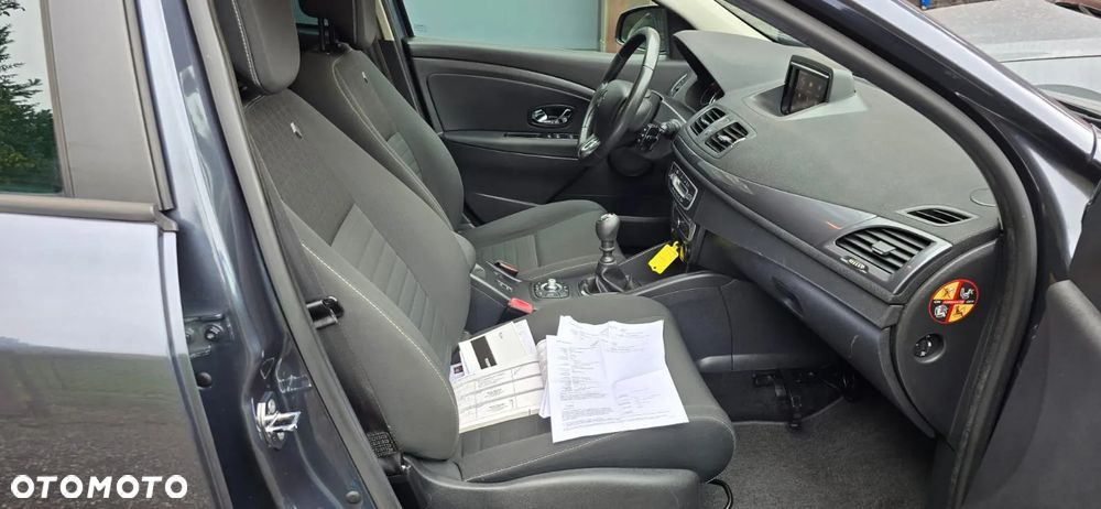 Renault Megane 1.5 dCi Energy Limited EU6 - 29