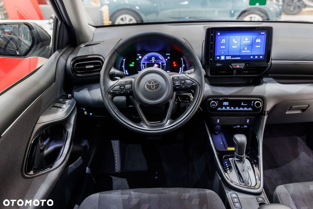 Toyota Yaris Hybrid 1.5 Style - 27