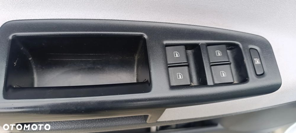 Volkswagen Polo Cross 1.6 - 21
