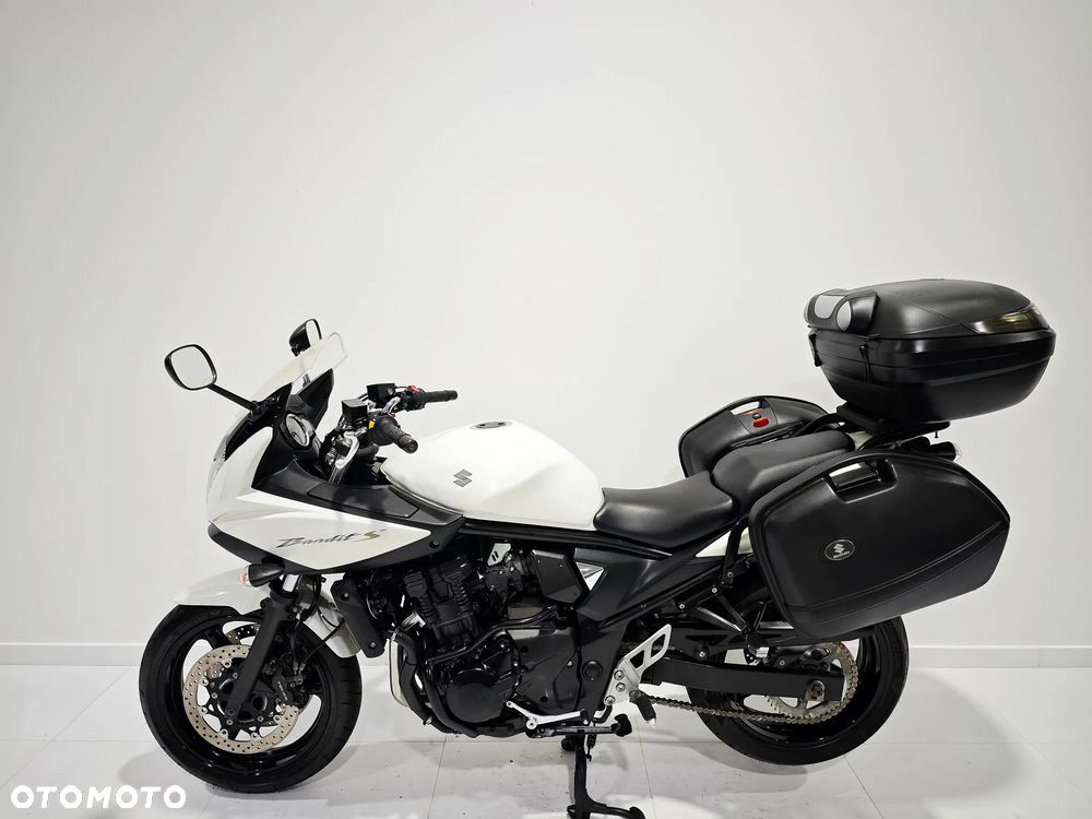 Suzuki Bandit - 4