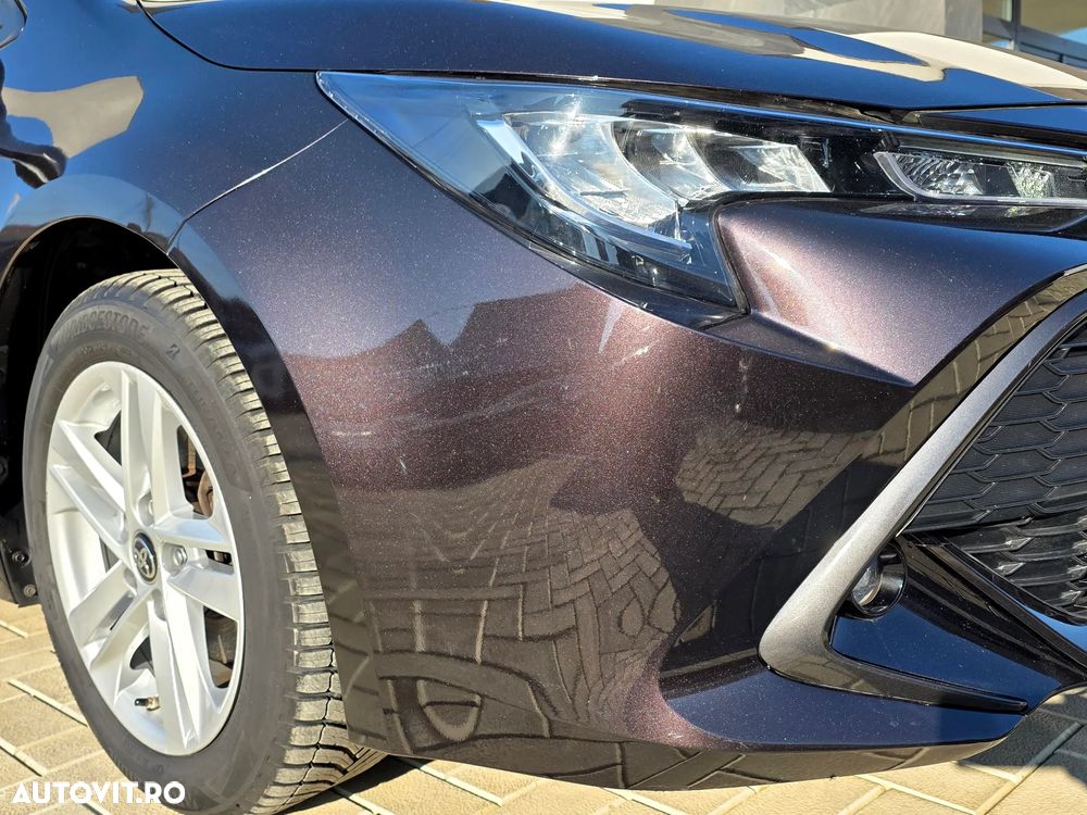 Toyota Corolla 1.8 Business Edition - 30