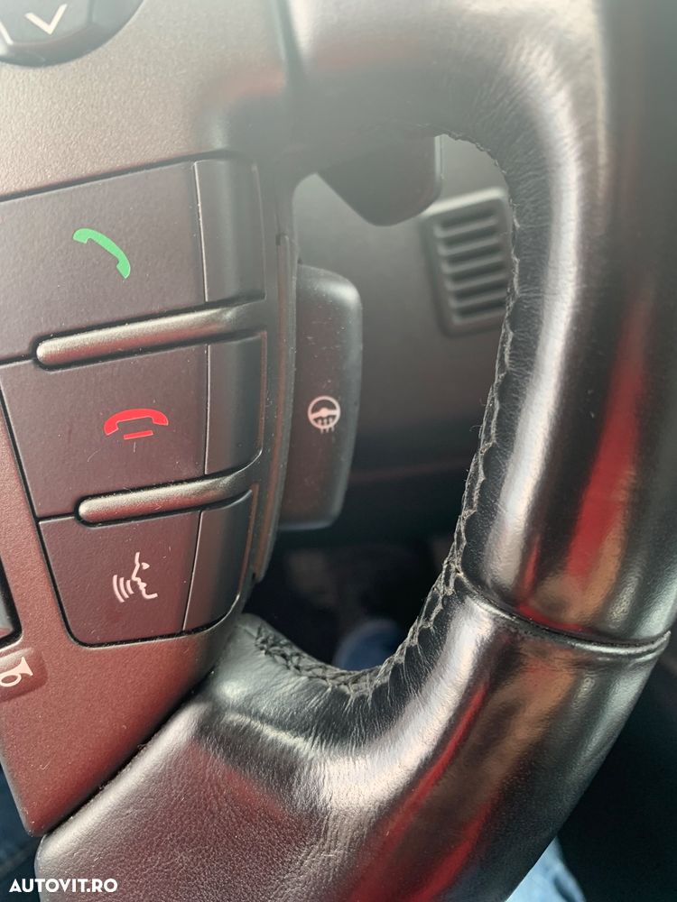 Land Rover Discovery 3.0 L SDV6 HSE Aut. - 7