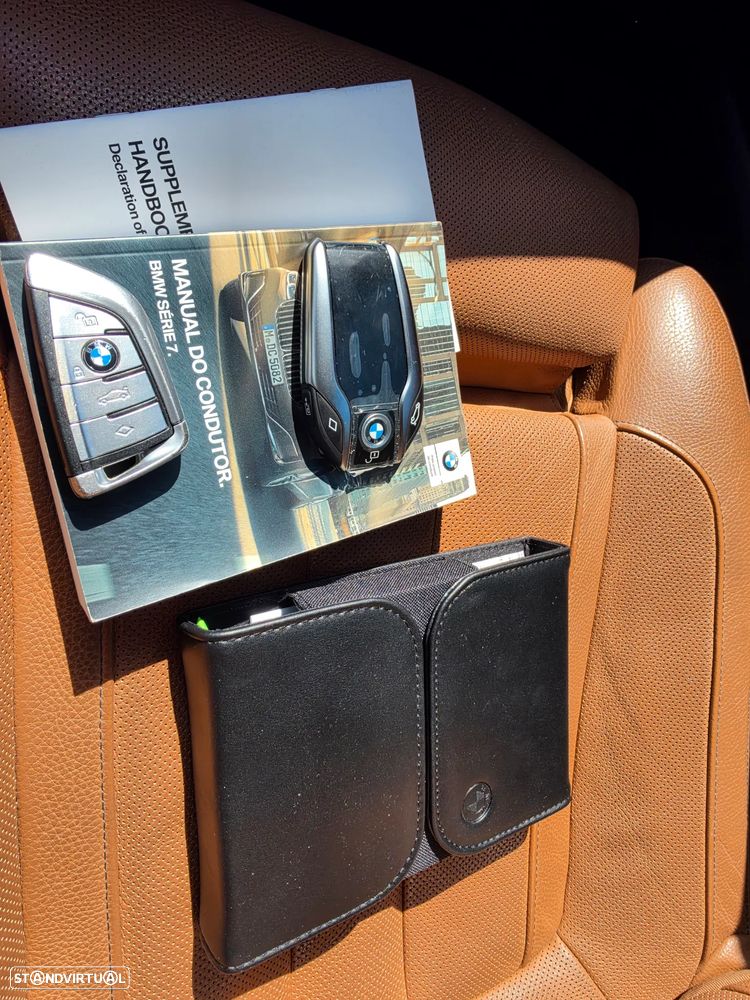 BMW 730 d Pack M Auto - 36