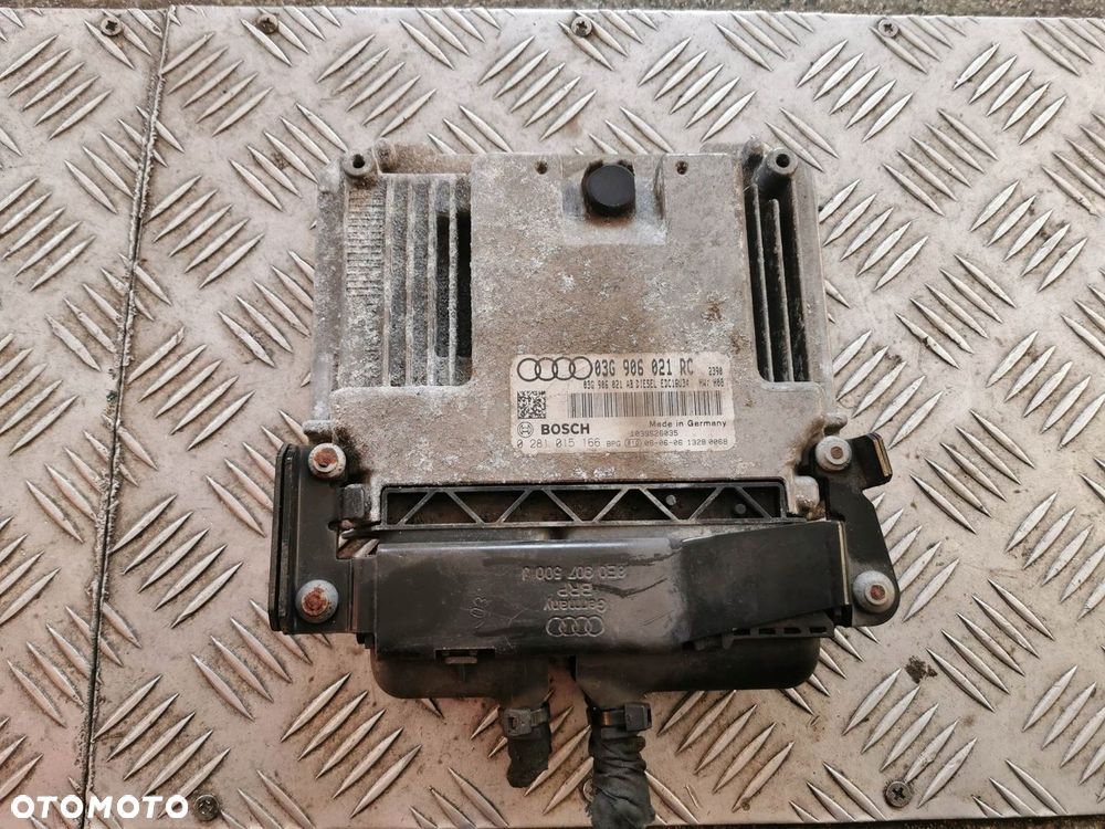 STEROWNIK SILNIKA AUDI A3OE 1.9TDI BLS 03G906021RC - 1