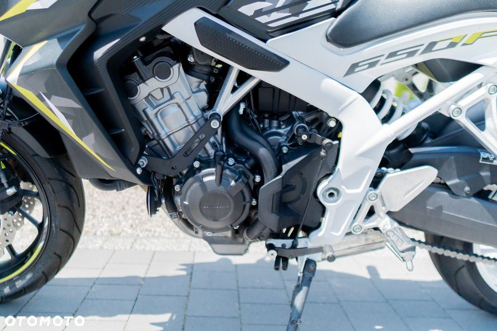 Honda CB - 27