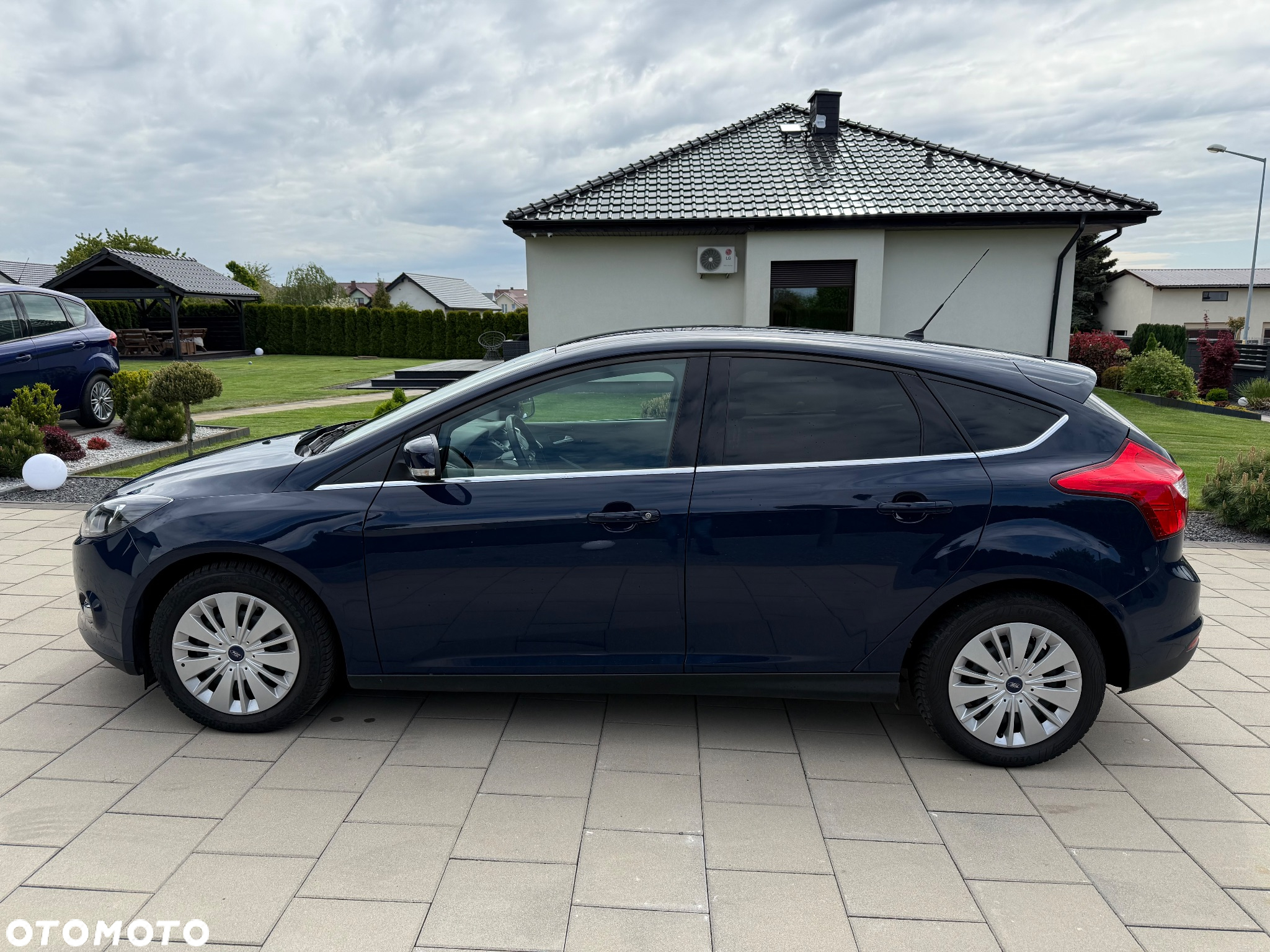 Ford Focus 1.0 EcoBoost Titanium - 4