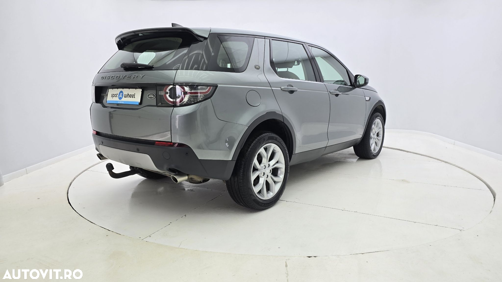 Land Rover Discovery Sport 2.0 l TD4 HSE - 7