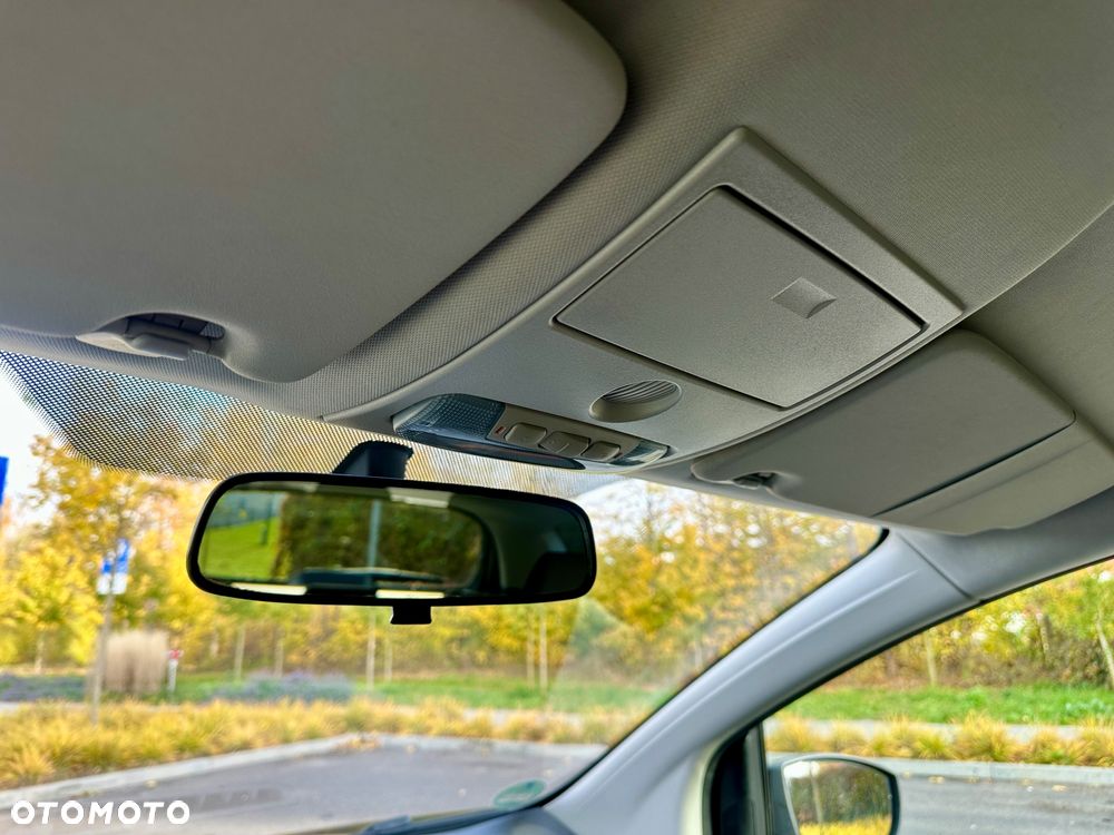 Ford Kuga 2.0 TDCi Titanium - 38