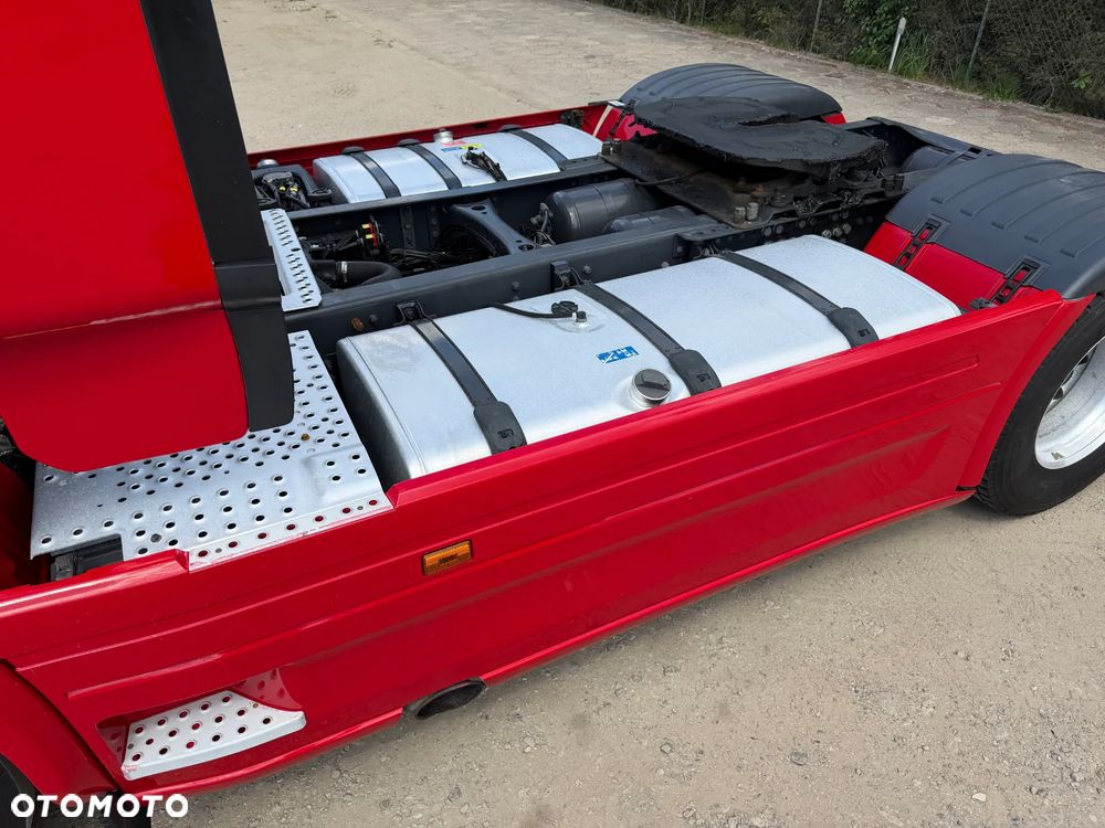Scania R450 RETARDER / LED / KLIMA POSTOJOWA / MIKROFALA / ALUFELGI / ZBIORNIKI 1200 L / FULL SPOJLERY / NAWIGACJA / ŚLICZNA SCANIA / OD NOWOŚCI SPALANIE TYLKO 27 L / 11.2016 ROK !! - 12
