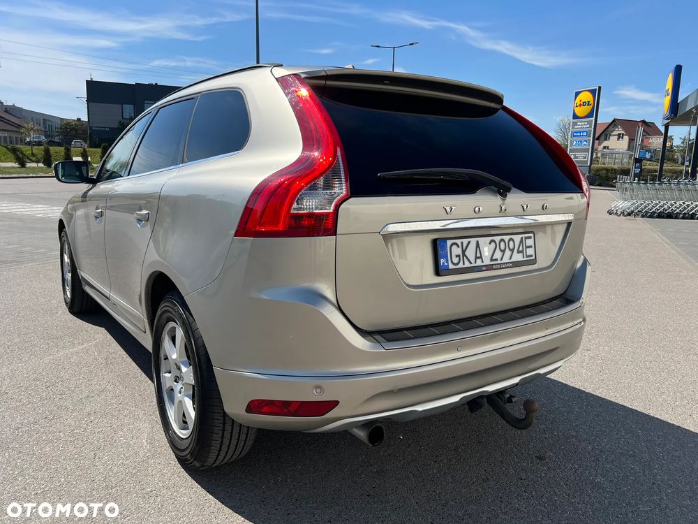Volvo XC 60 D3 Geartronic Momentum - 6