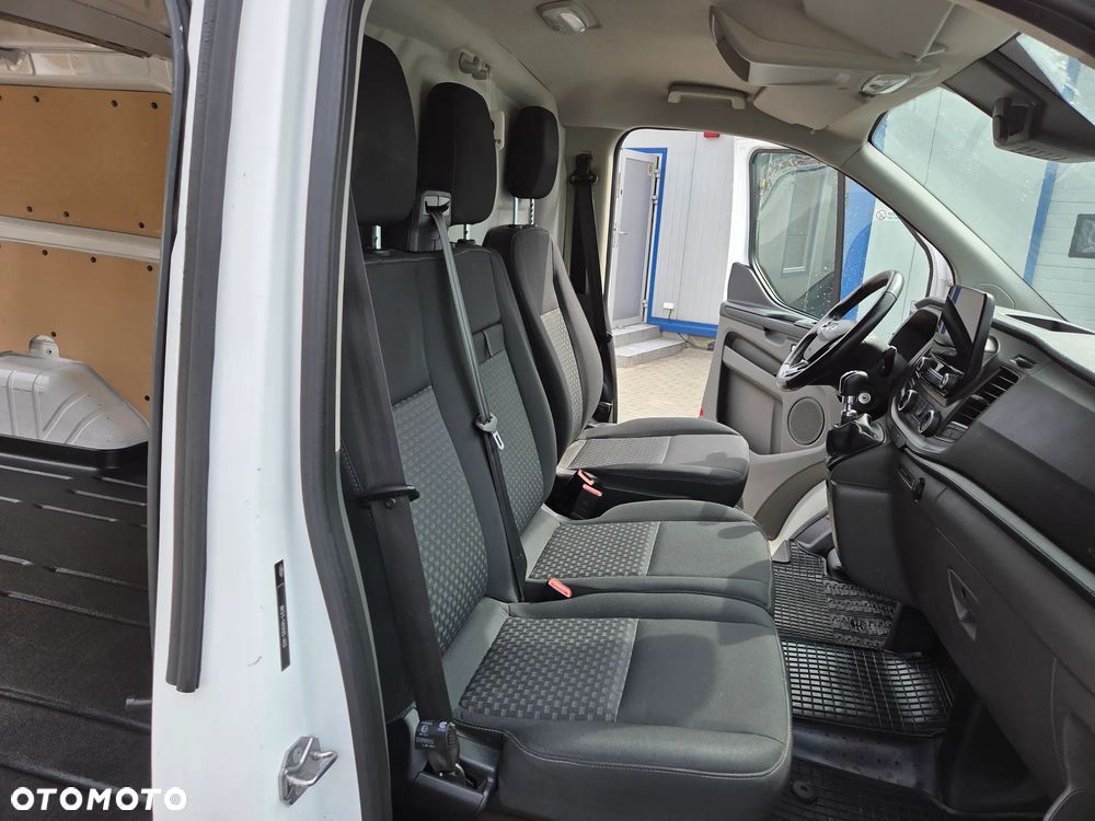 Ford Transit Custom Kombi-Van 340 L2H1 Trend - 28