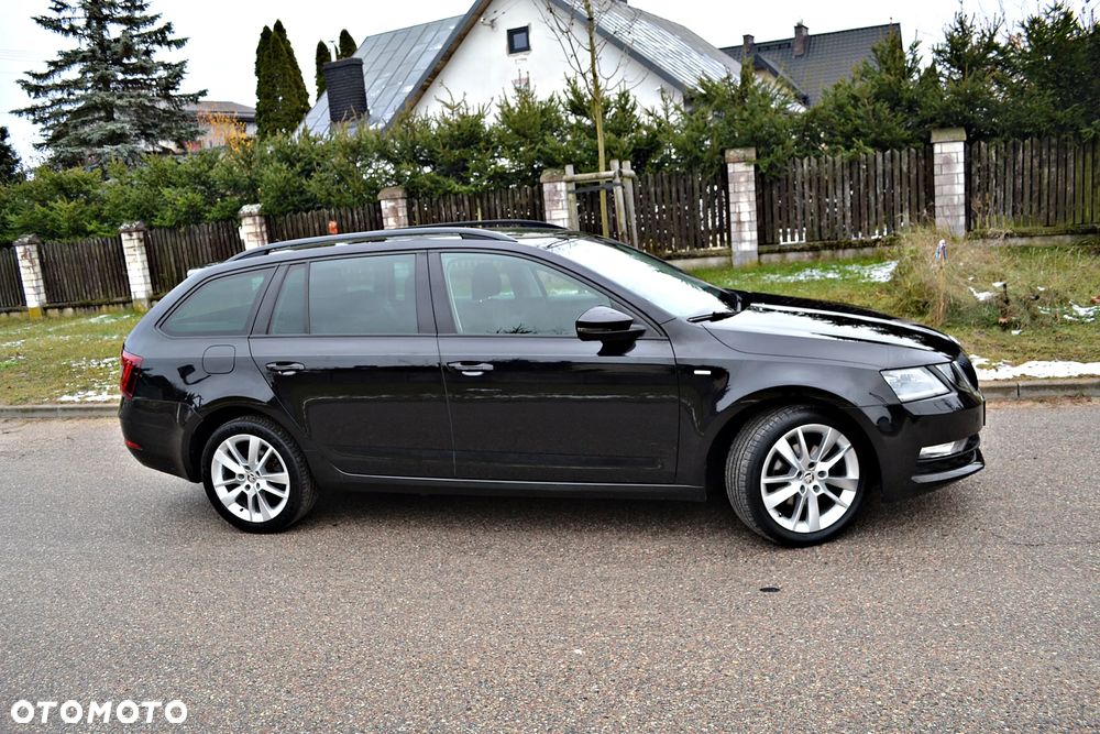 Skoda Octavia 2.0 TDI 4x4 DSG Clever - 23