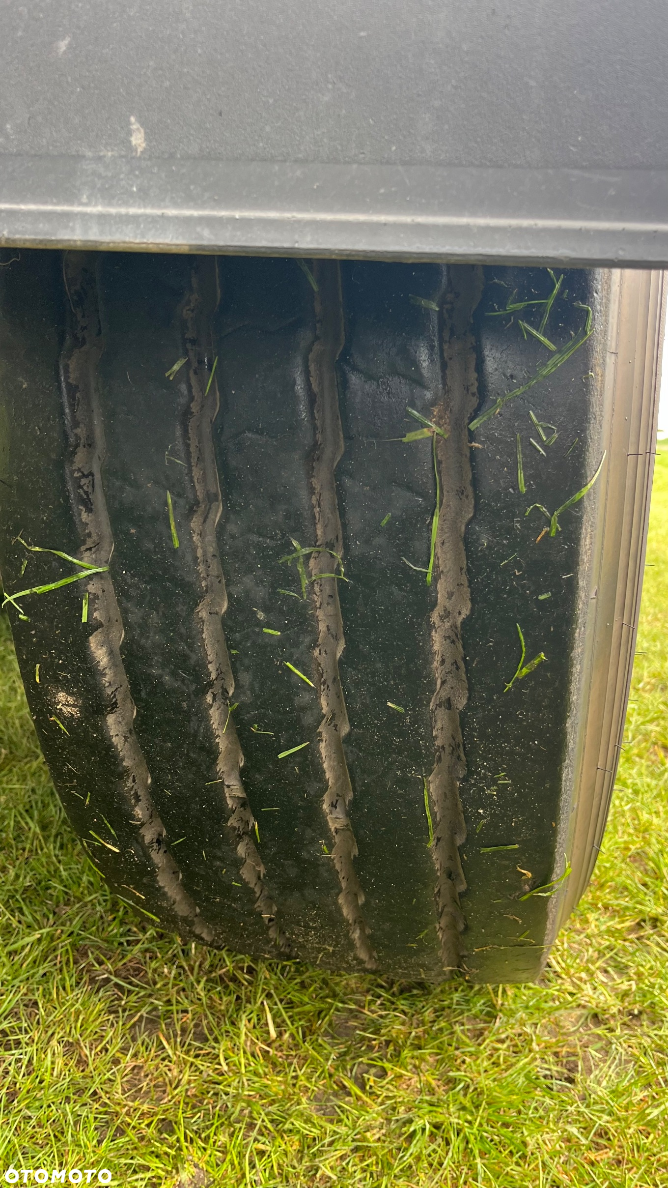 Carnehl Naczepa Wywrotka, 4750 kg!! 3 Osie , Aluminiowa , Oś SAF , Aluminiowe felgi - 18