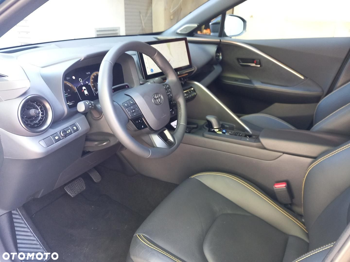 Toyota C-HR - 11