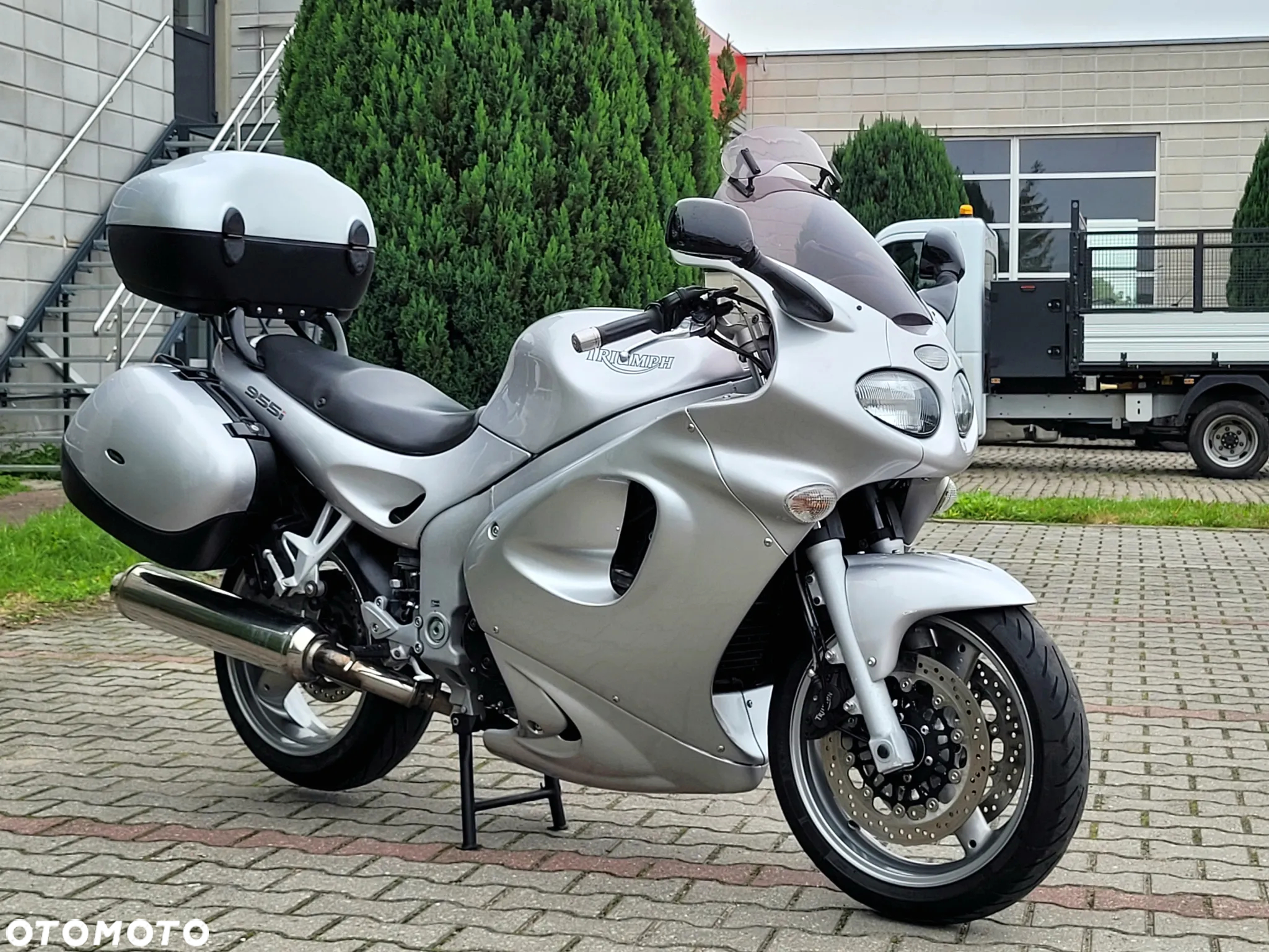 Triumph Sprint - 4