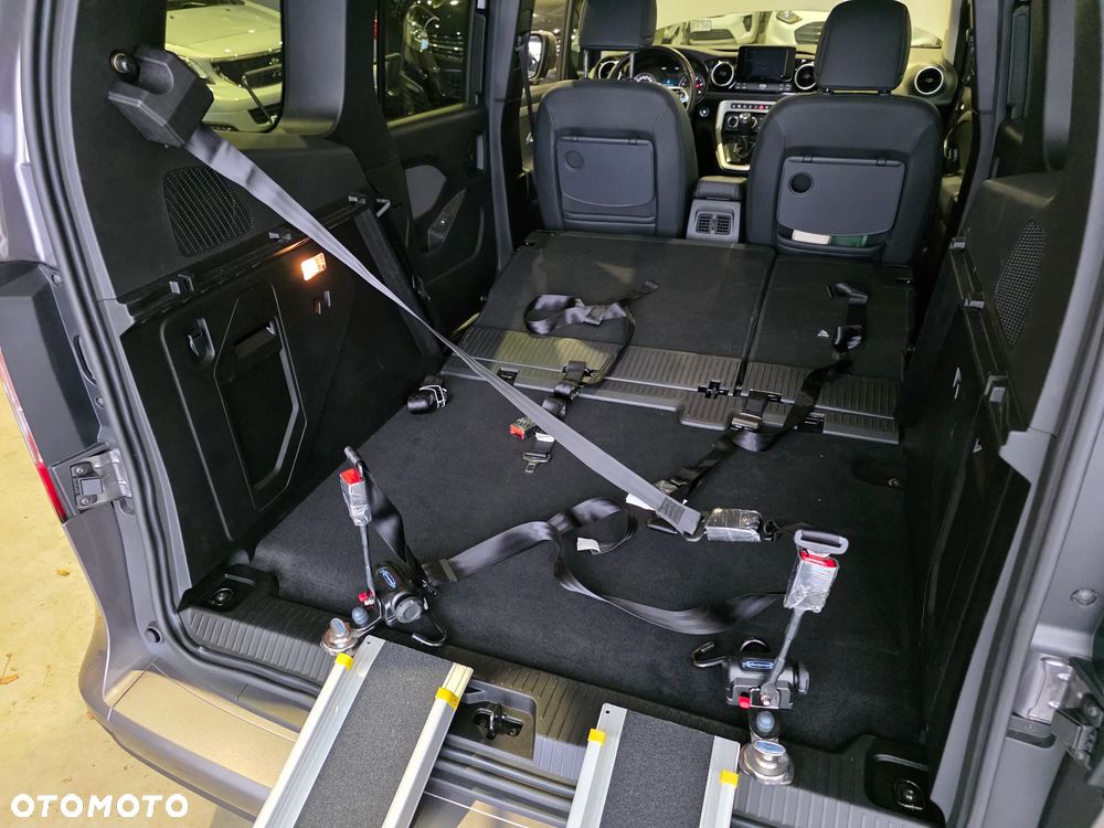 Mercedes-Benz Klasa T 180 d Progressive - 6