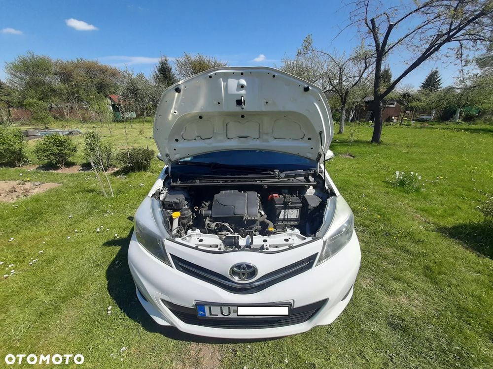 Toyota Yaris - 13