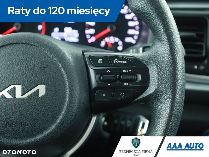 Kia Rio - 16
