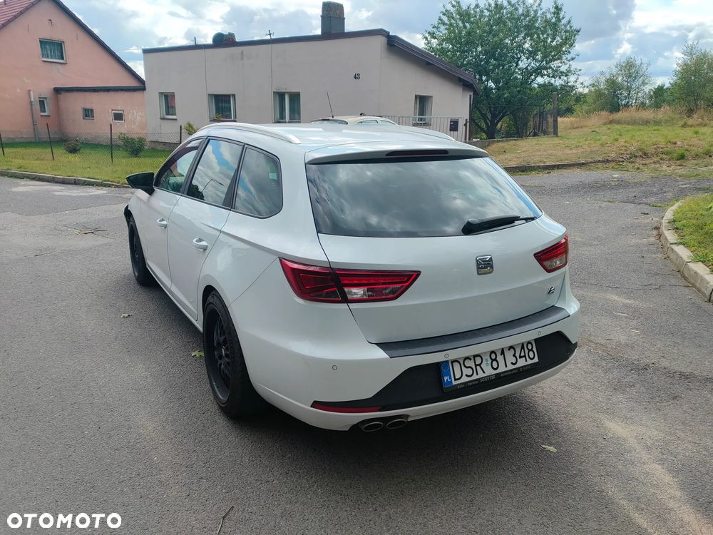 Seat Leon 2.0 TDI DPF DSG FR - 13
