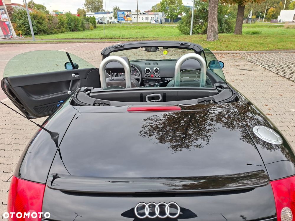Audi TT Coupé 1.8T - 10