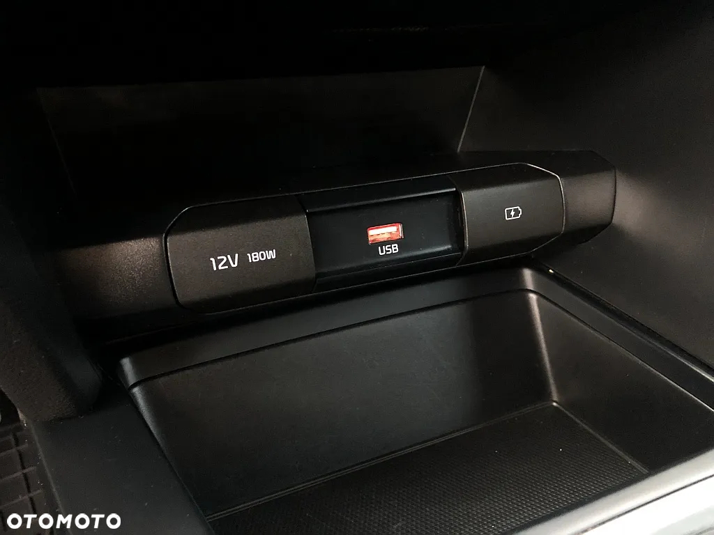 Kia Ceed 1.6 CRDi SCR L - 22