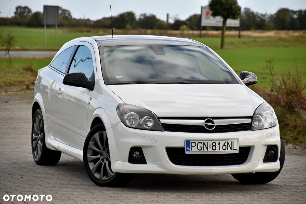 Opel Astra 1.6 Black&White - 5