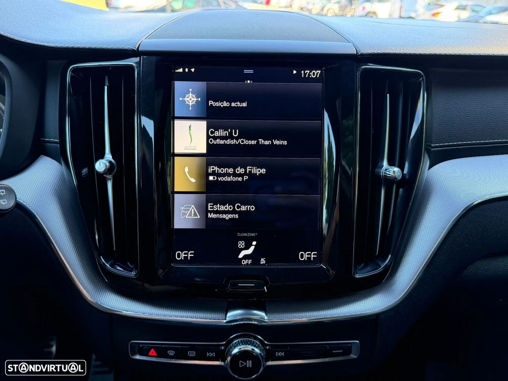 Volvo XC 60 2.0 D4 R-Design AWD Geartronic - 50
