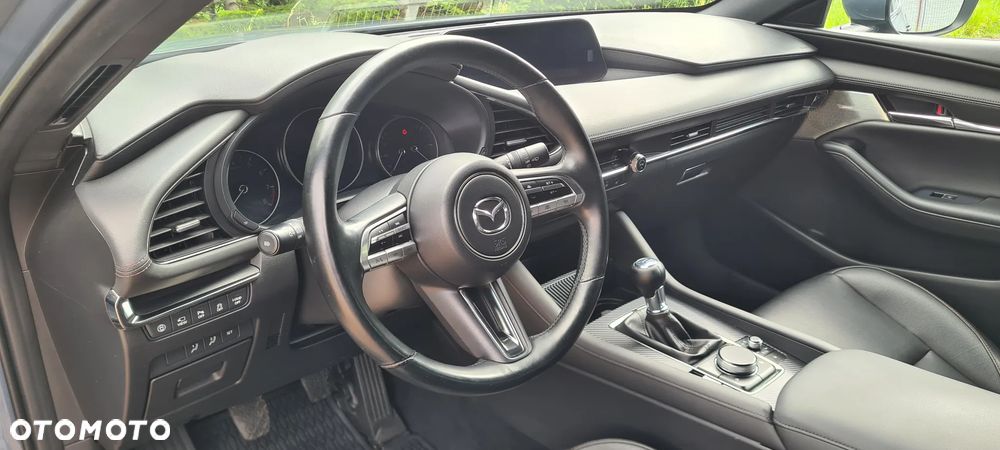 Mazda 3 e-SKYACTIV-G 122 M HYBRID HOMURA - 12