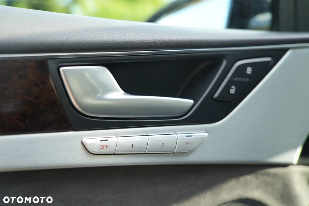 Audi A8 4.0 TFSI cylinder on demand quattro tiptronic - 12