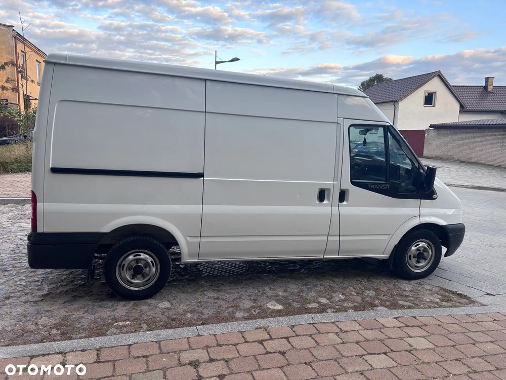 Ford Transit - 10