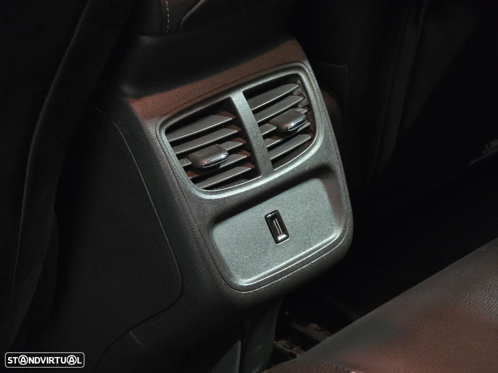 Opel Grandland X 1.6 T PHEV Design & Tech - 38