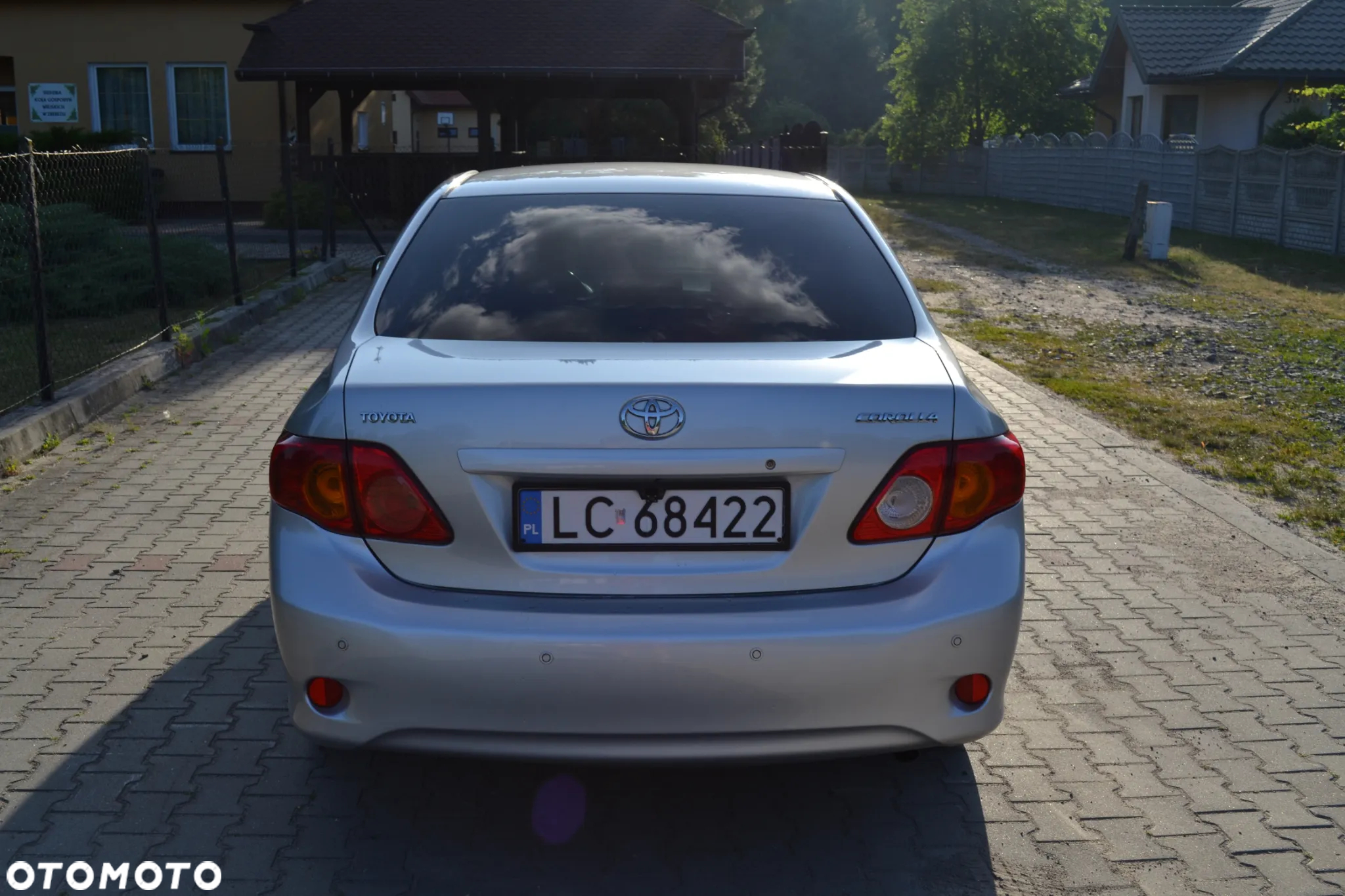 Toyota Corolla 1.6 VVT-i Prestige + NAVI - 6
