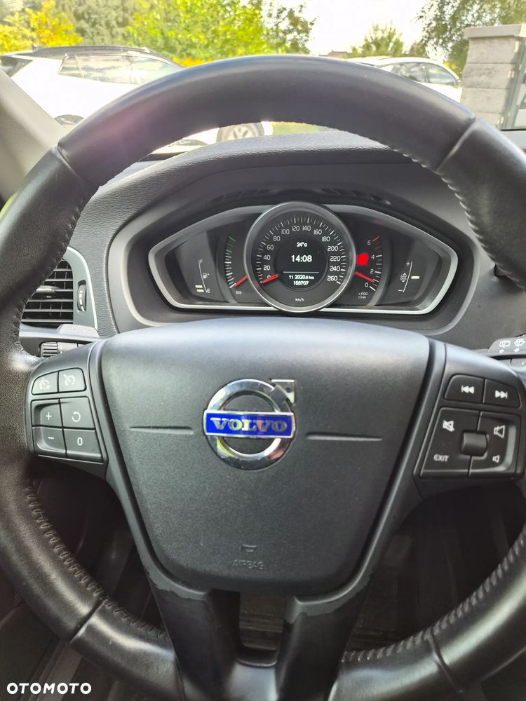 Volvo V40 D2 Drive-E Momentum - 14