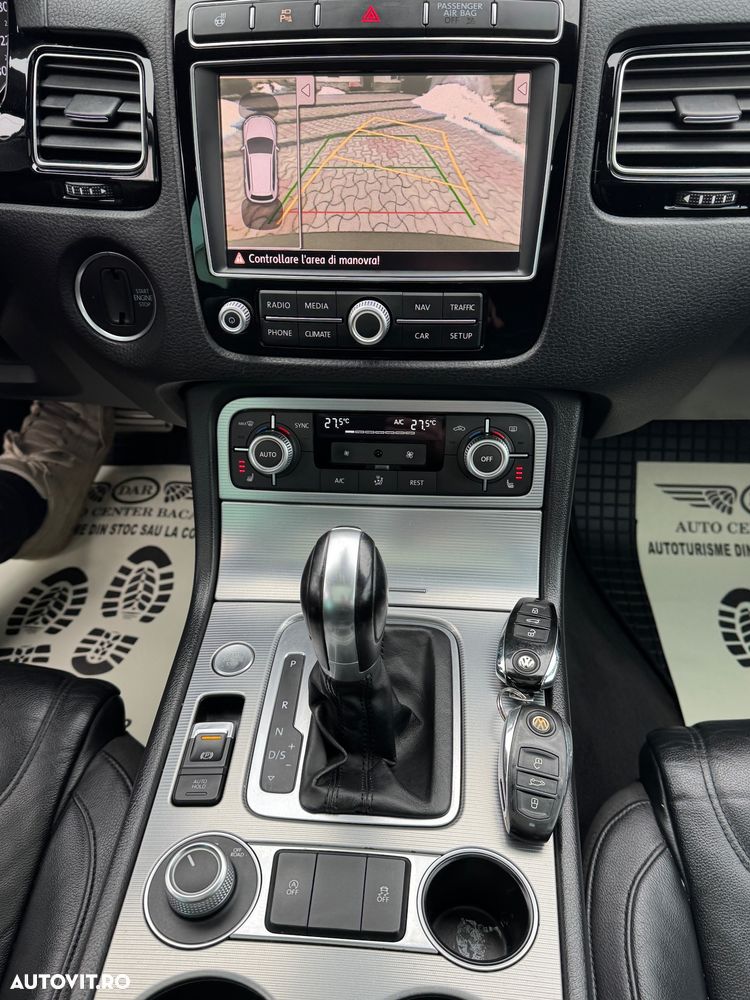 Volkswagen Touareg 3.0 V6 TDI SCR Blue Motion DPF Automatik Terrain Tech Executive Edition - 21