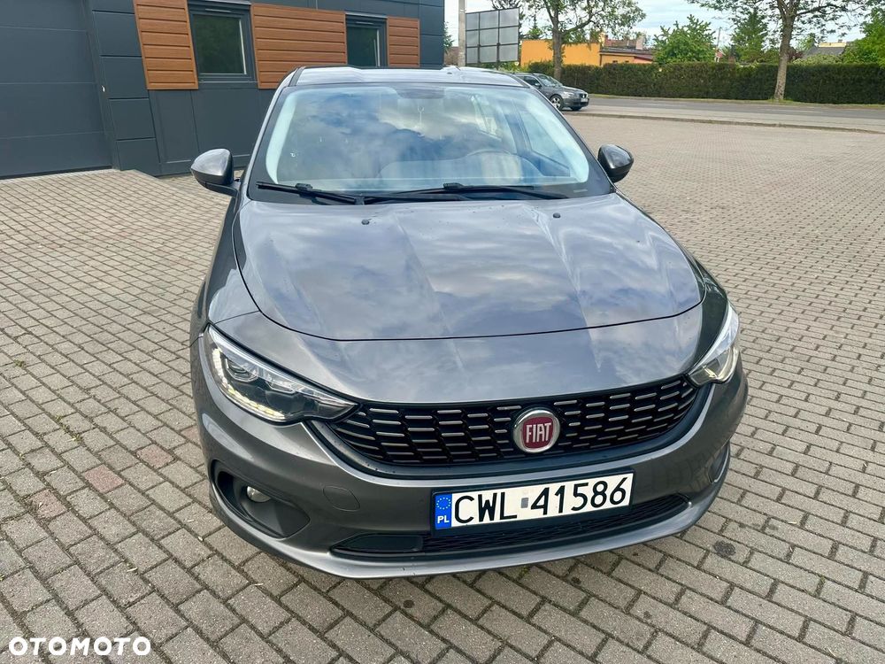 Fiat Tipo 1.4 16V More - 16