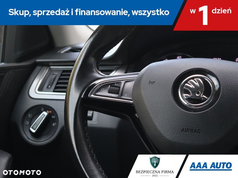 Skoda RAPID - 17